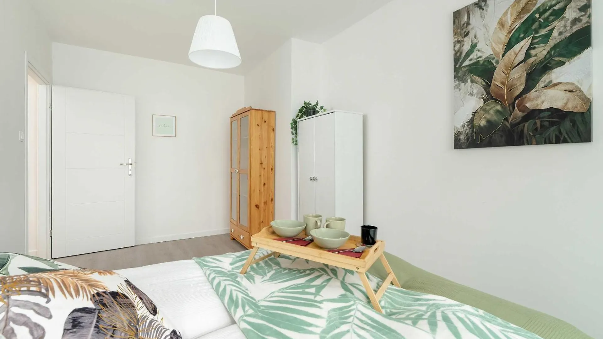 Wyjatkowy Apartament Z Balkonem By Noclegi Renters Poznań Polen
